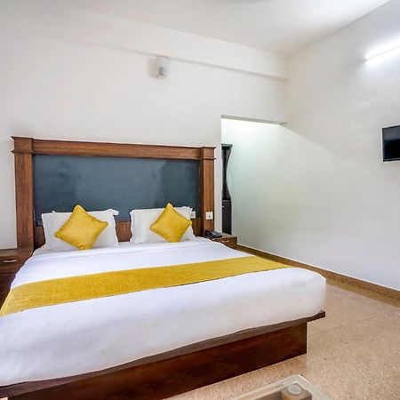 Fabhotel Abrigo Residency Anaviratty Eksteriør bilde
