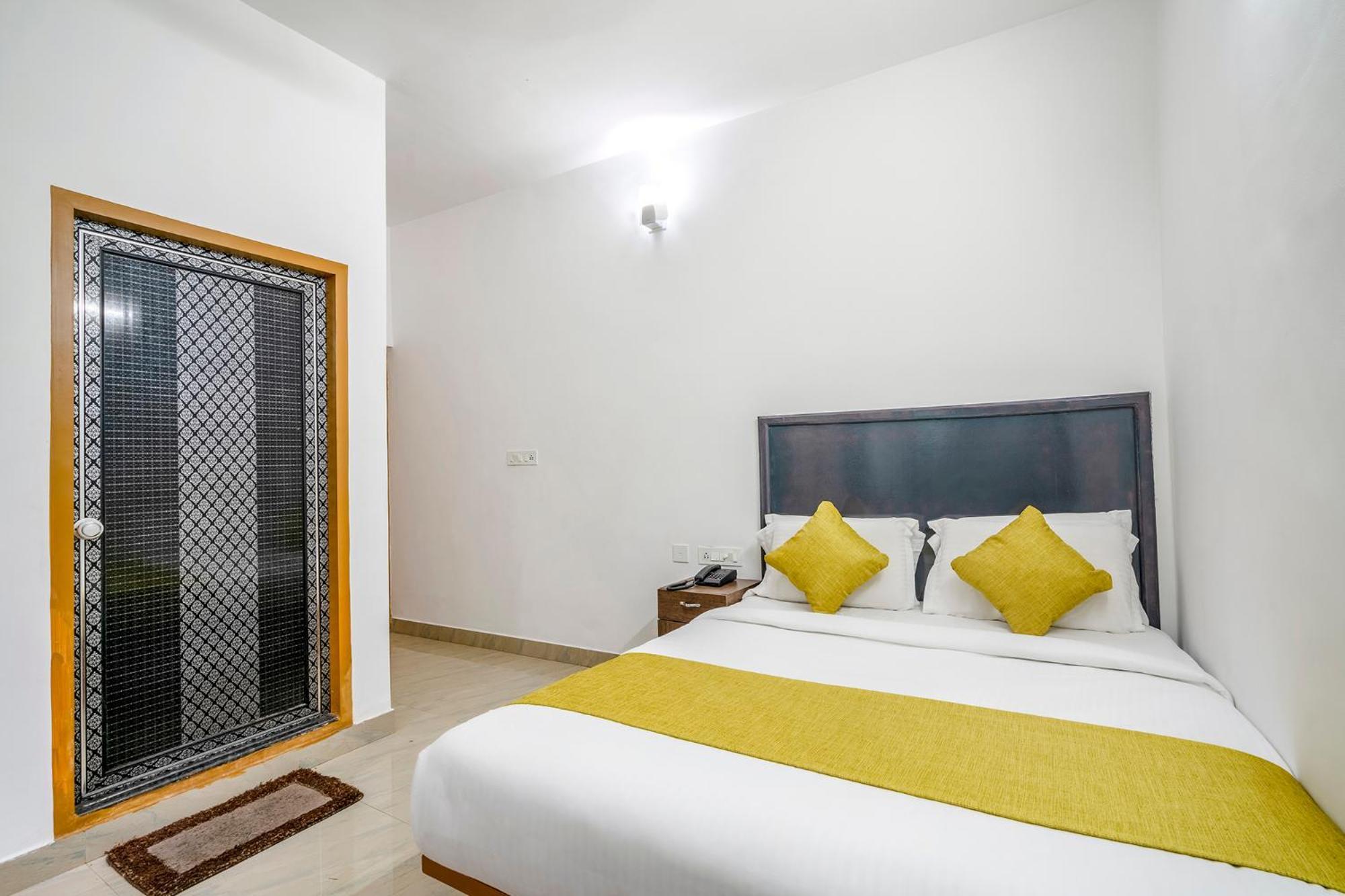Fabhotel Abrigo Residency Anaviratty Eksteriør bilde